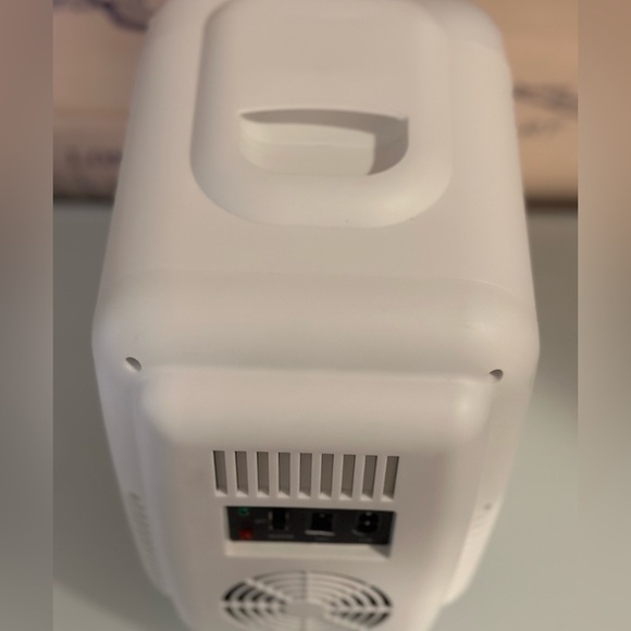 COOLULI Mini Fridge-White - Picture 3 of 6